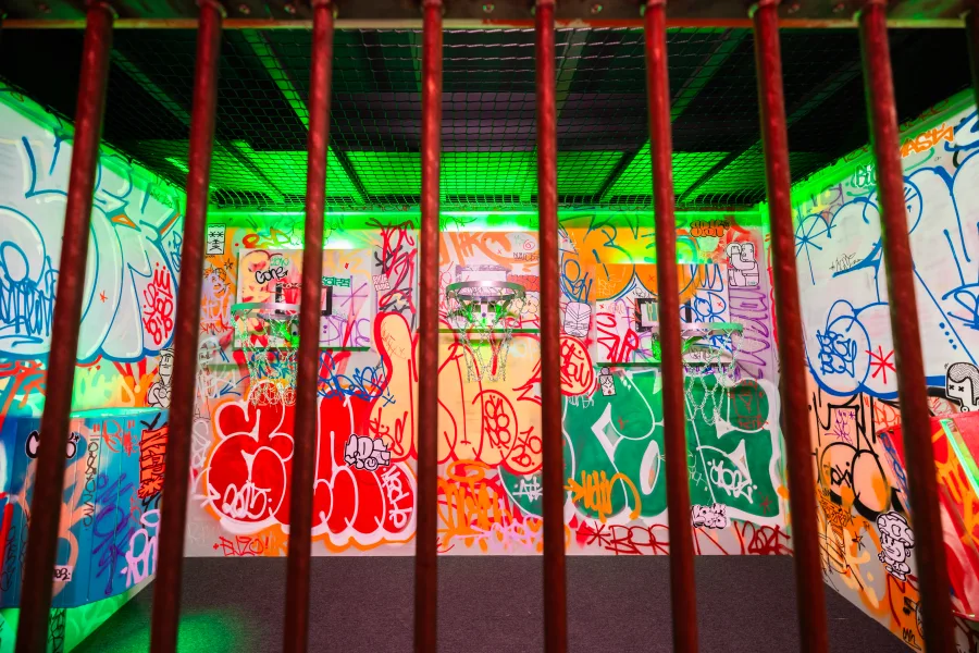 Studio 21 Prison Island Experience